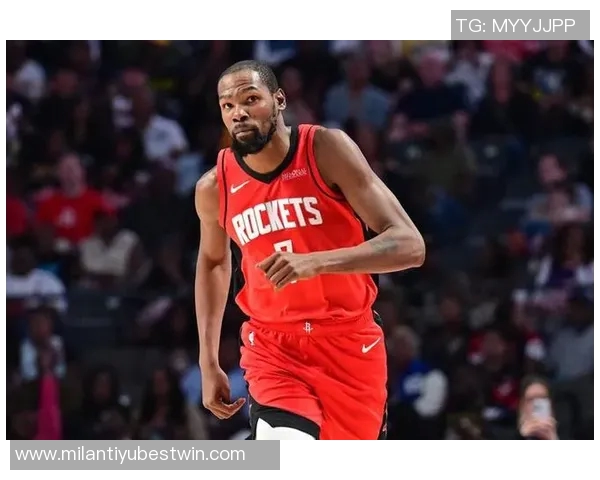 体力没续上杜兰特前三节15中6拿到20分第三节单节3次失误 体力没续上杜兰特前三节15中6拿到20分第三节单节3次失误