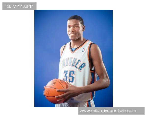 小贾巴里盛赞杜兰特精神品质称其为年轻球员的完美榜样