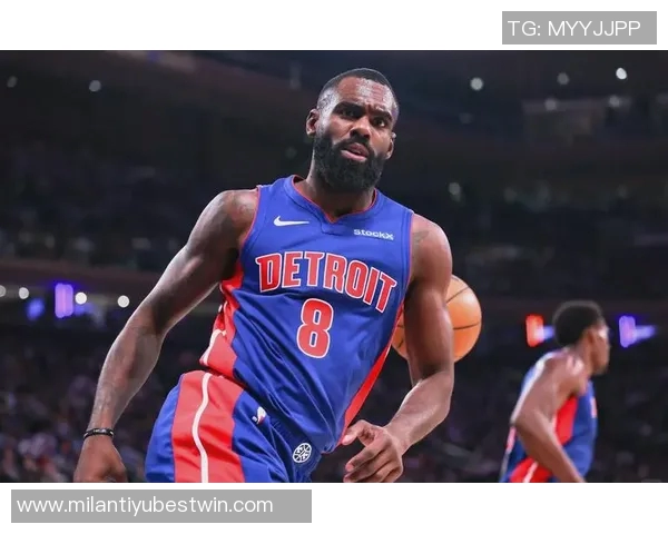 小哈达威首节表现出色三分球命中率高达75助力球队争夺胜利 小哈达威首节表现出色三分球命中率高达75助力球队争夺胜利